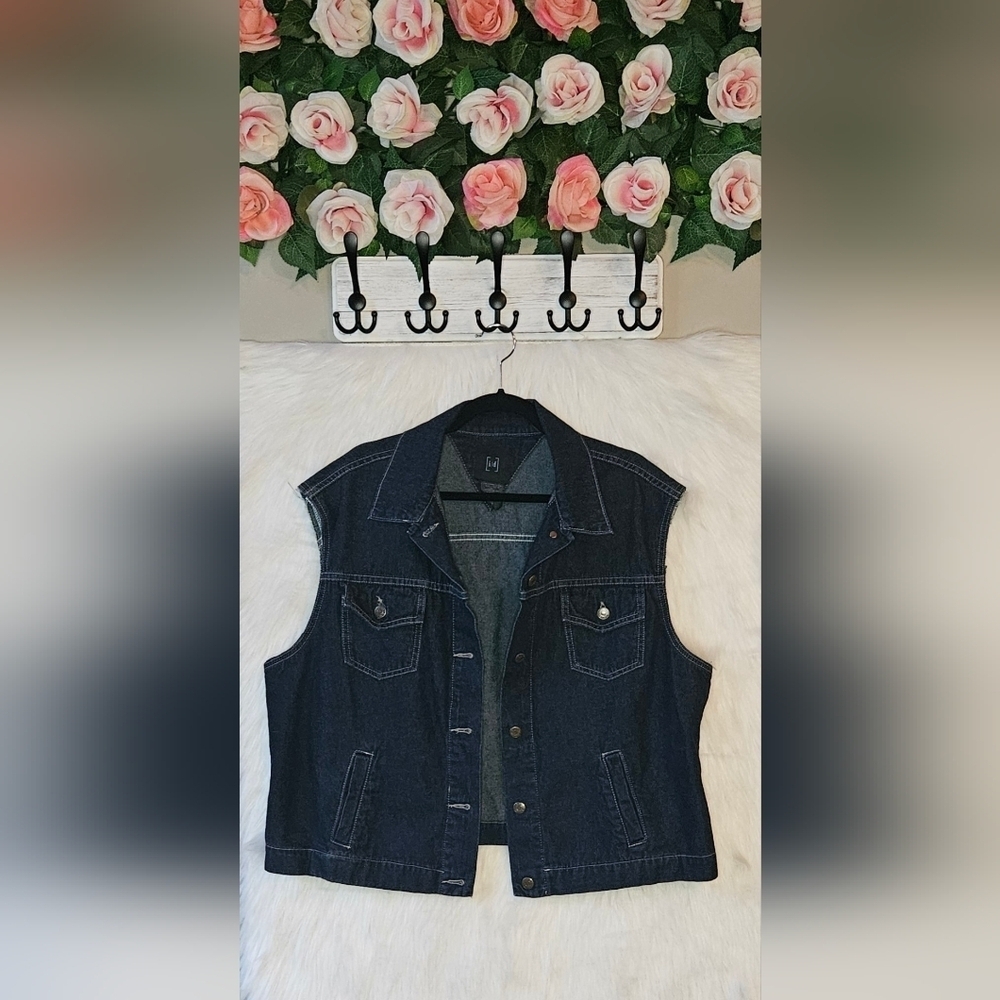 i/d Classic Dark Wash Denim Vest - Picture 3 of 8